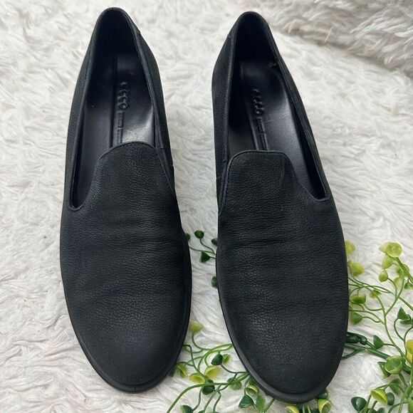 Ecco Black Nubuck Leather Block Heel Pumps Slip On Shoes Comfy Size 38 US 7-7.5 - Picture 2 of 8